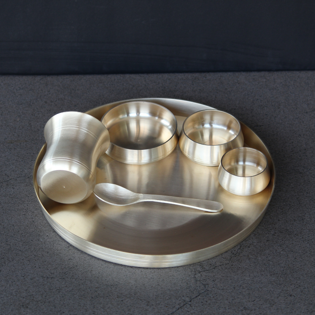 Matt Brass Plate Set With Gift Box
