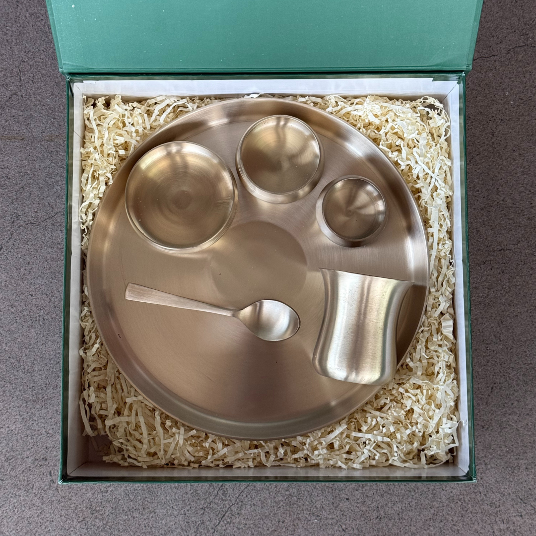 Matt Kansa Plate set With Gift Box