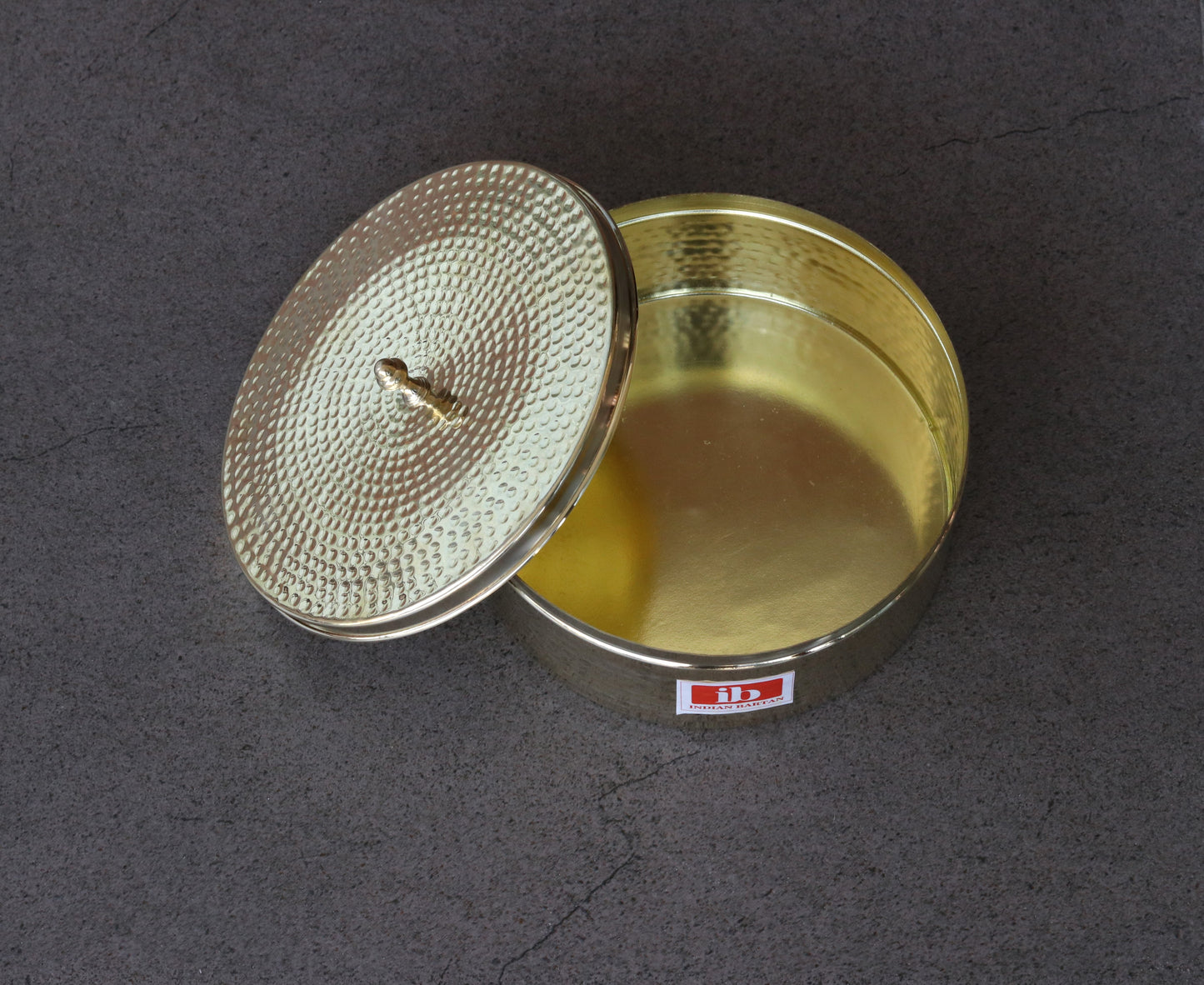 Sahishnu Online And Marketing Stainless steel pan for chapati or chapati Dabba Sahishnu Online And Marketing Stainless steel pan for chapati or chapati Dabba