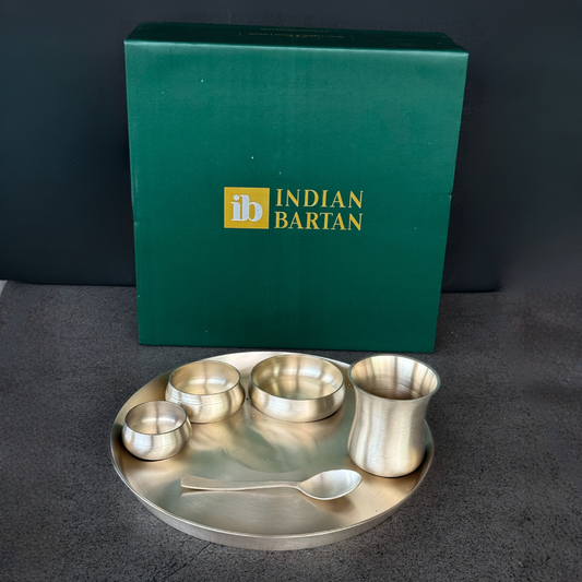 Matt Kansa Plate set With Gift Box